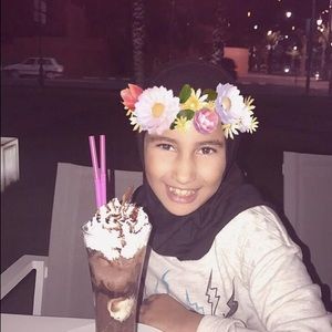 Meet your Posher, Hiba